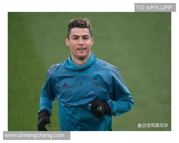 我心中最爱的足球明星是谁他在球场上的魅力与成就让我难以忘怀